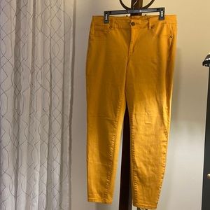 Maurices yellow skinny pants